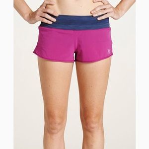Oiselle MAC Roga running shorts navy sz small